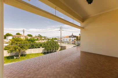 Moradia T3 para Venda em Soutelo