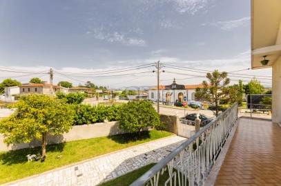 Moradia T3 para Venda em Soutelo