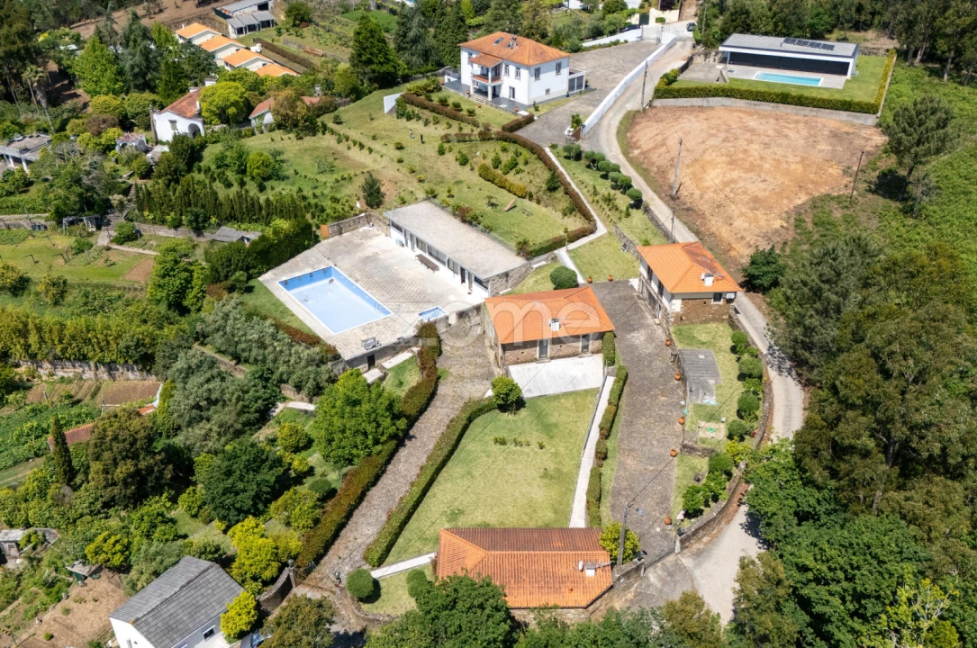 Quinta T12 para Venda em Vilar de Mouros Foto 3