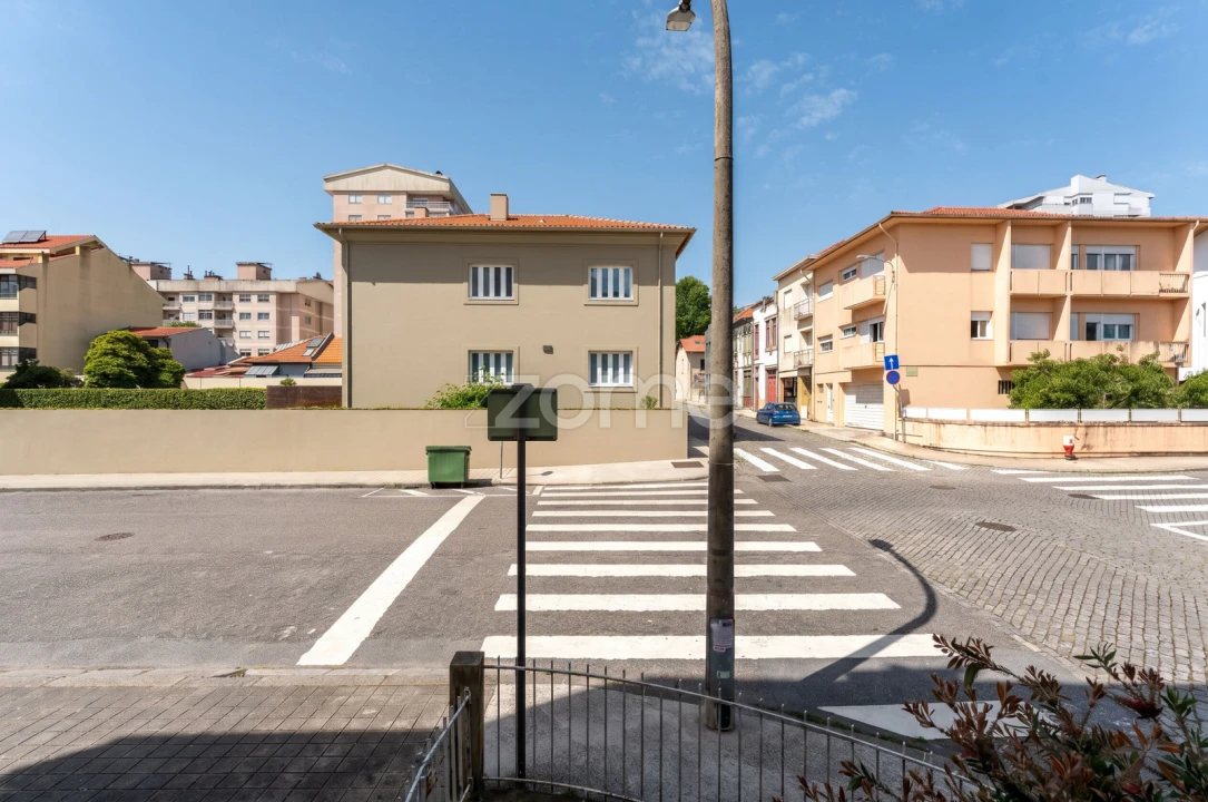 Apartamento T4 para Venda em Bonfim Foto 39