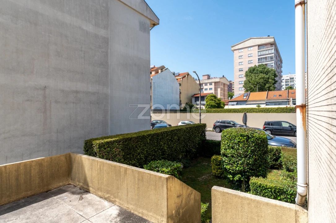Apartamento T4 para Venda em Bonfim Foto 37