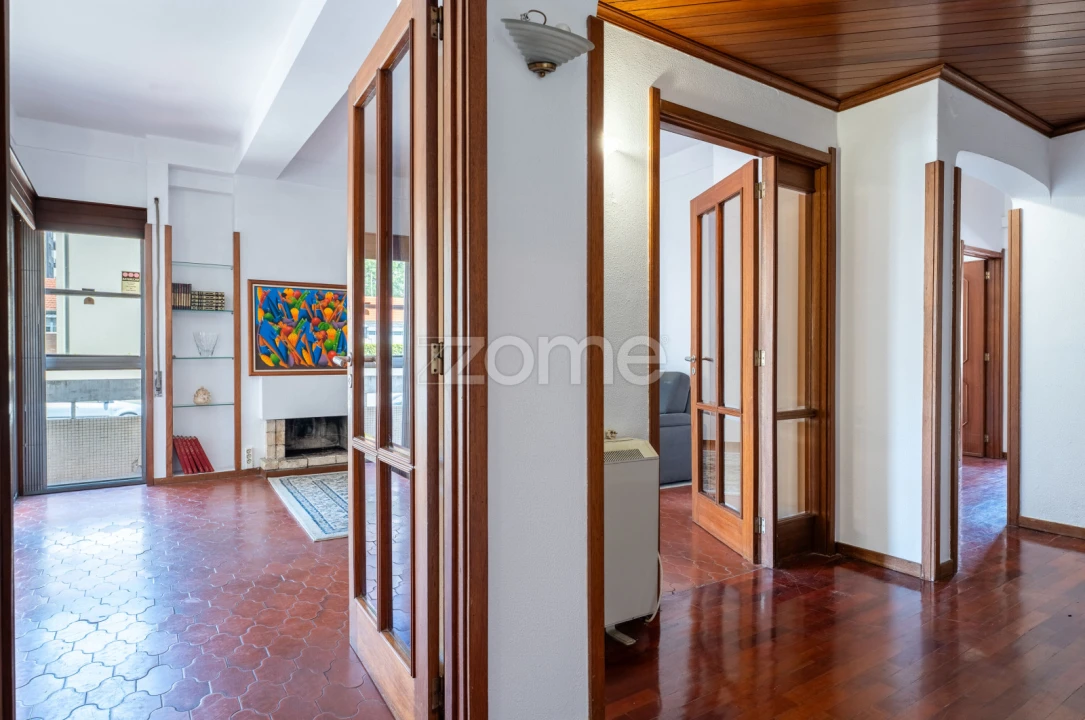 Apartamento T4 para Venda em Bonfim Foto 7