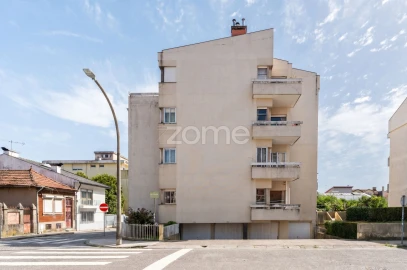 Apartamento T4 para Venda em Bonfim