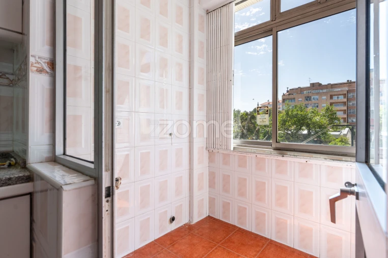 Apartamento T4 para Venda em Bonfim Foto 18
