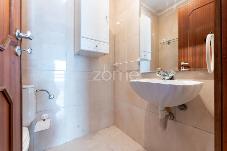 Apartamento T4 para Venda em Bonfim Foto 19