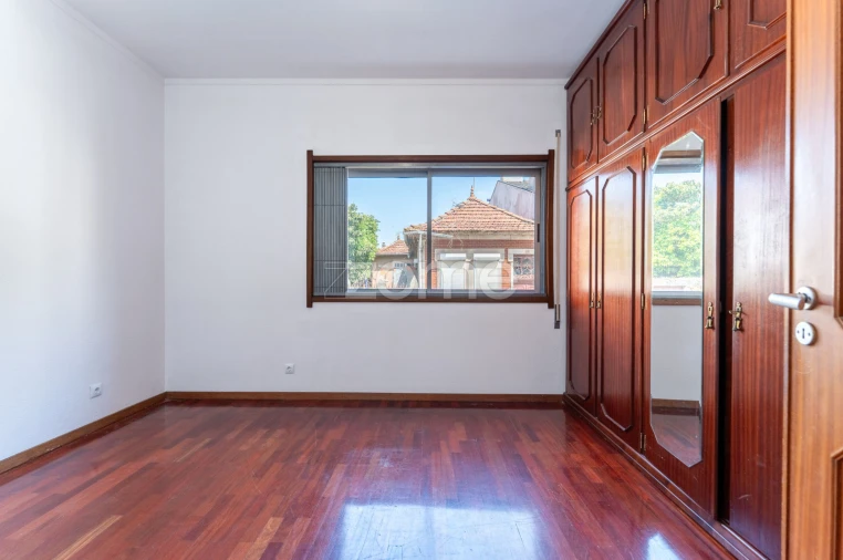 Apartamento T4 para Venda em Bonfim Foto 27
