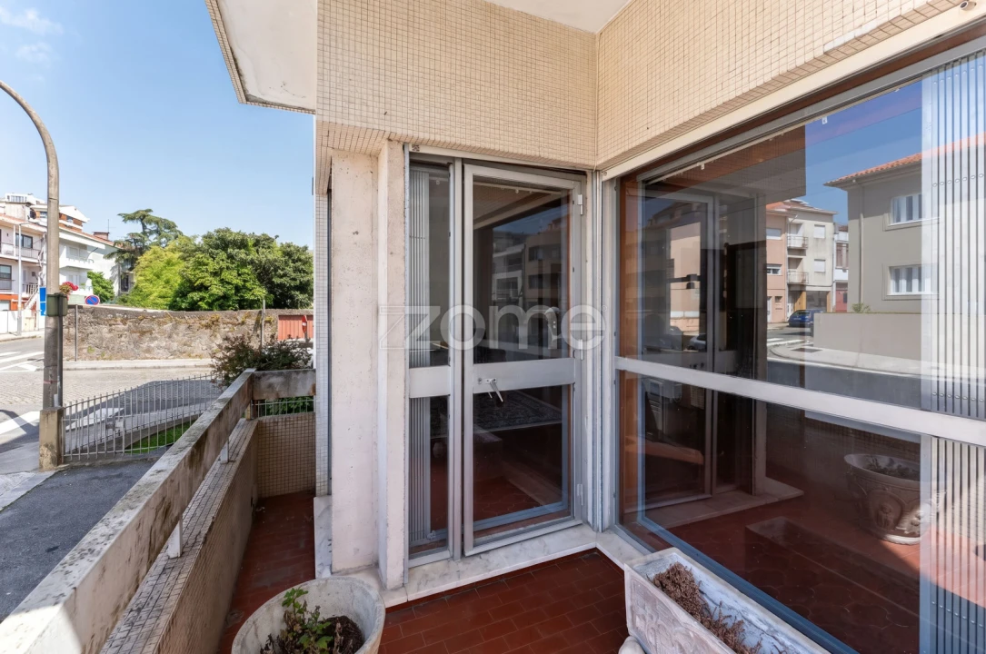 Apartamento T4 para Venda em Bonfim Foto 10