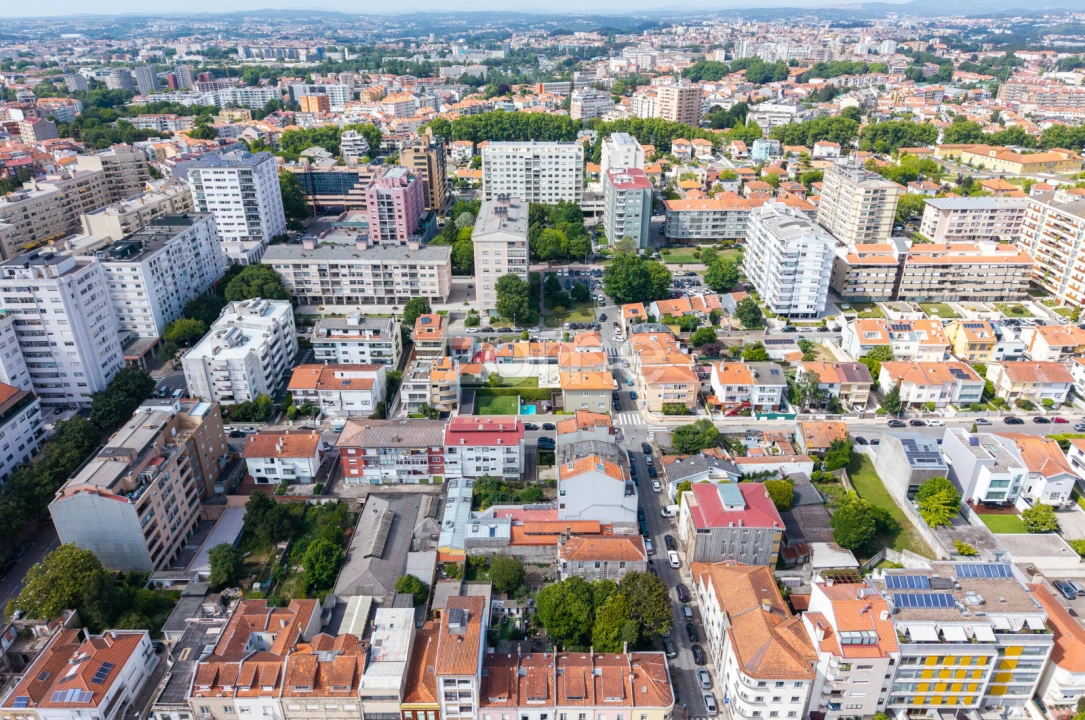 Apartamento T4 para Venda em Bonfim Foto 49