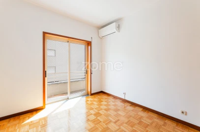 Apartamento T3 para Venda em São Vicente (Braga)