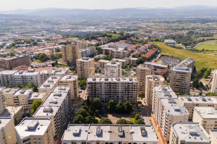 Apartamento T3 para Venda em São Vicente (Braga) Foto 2