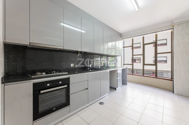 Apartamento T3 para Venda em São Vicente (Braga) Foto 6