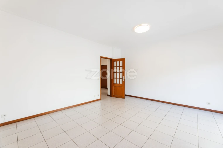 Apartamento T3 para Venda em São Vicente (Braga) Foto 12