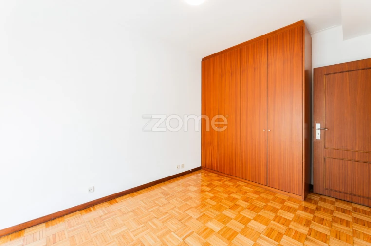 Apartamento T3 para Venda em São Vicente (Braga) Foto 24