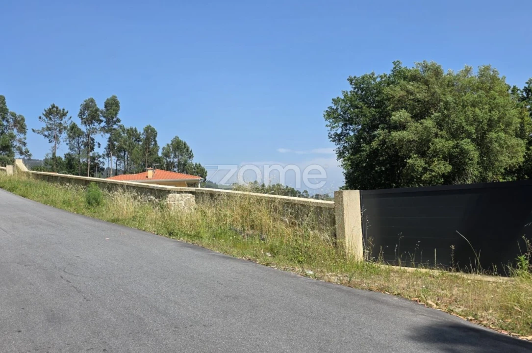 Terreno para Venda em Marrancos e Arcozelo Foto 1