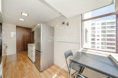 Apartamento T3 para Venda em São Vicente (Braga)