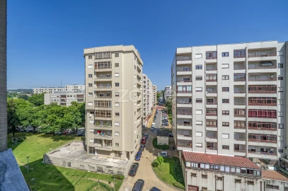 Apartamento T3 para Venda em São Vicente (Braga)