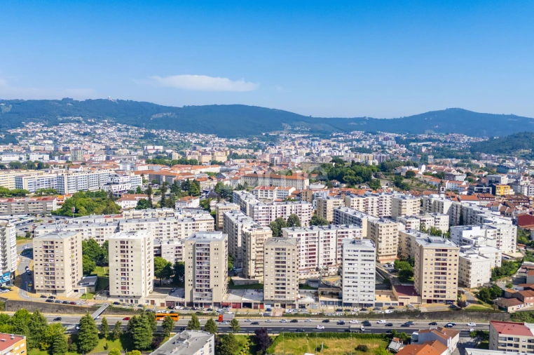 Apartamento T3 para Venda em São Vicente (Braga) Foto 57