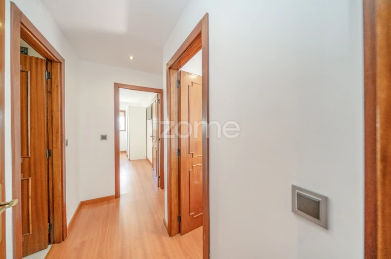 Apartamento T3 para Venda em São Vicente (Braga) Foto 30
