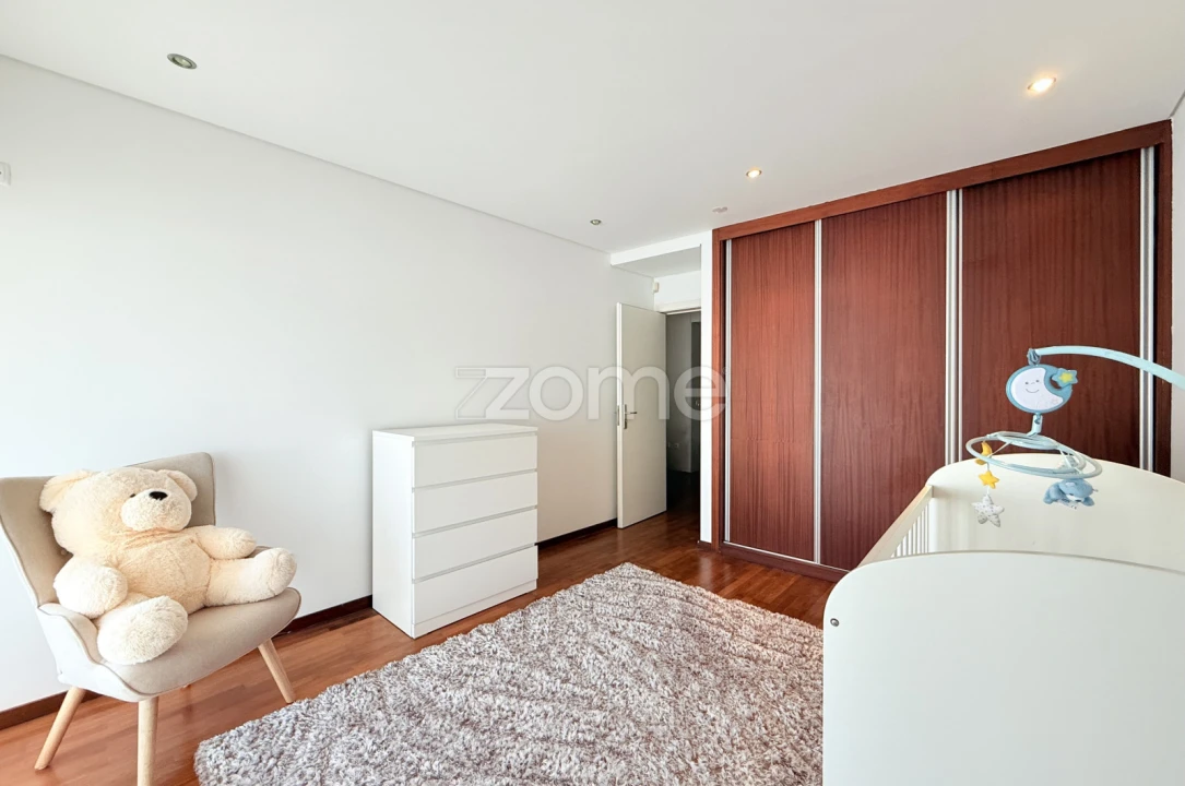 Moradia T3 para Venda em Ribeirão Foto 32