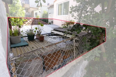 Terreno Comércio / Armazém para Venda em Campanhã