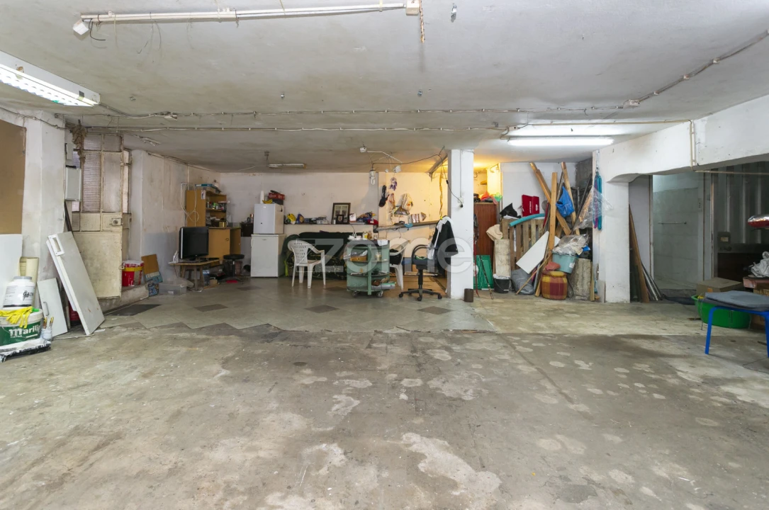 Terreno Comércio / Armazém para Venda em Campanhã Foto 7