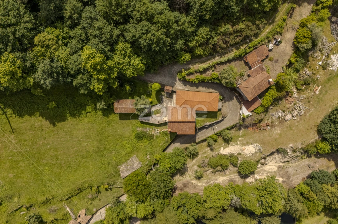 Moradia T9 para Venda em Caniçada e Soengas Foto 34