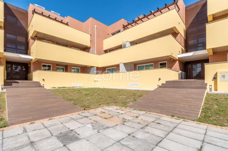 Apartamento T3 para Venda em Ovar, São João, Arada e São Vicente de Pereira Jusã Foto 2