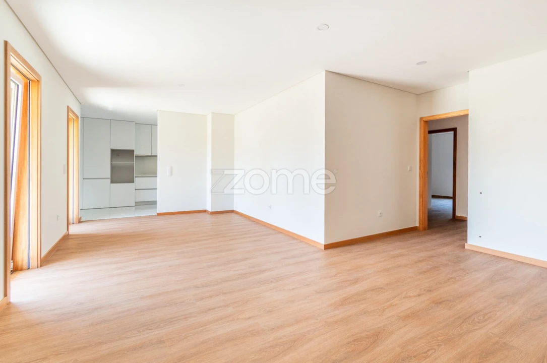 Apartamento T3 para Venda em Ovar, São João, Arada e São Vicente de Pereira Jusã Foto 9