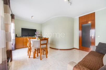 Apartamento T2 para Venda em Fânzeres e São Pedro da Cova
