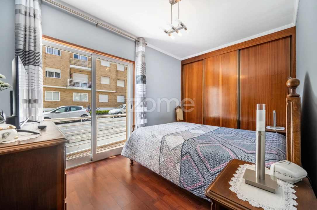 Apartamento T2 para Venda em Fânzeres e São Pedro da Cova Foto 8