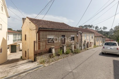Moradia T3 para Venda em São Martinho do Bispo e Ribeira de Frades