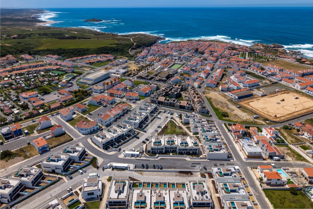 Apartamento T2 para Venda em Sines Foto 12