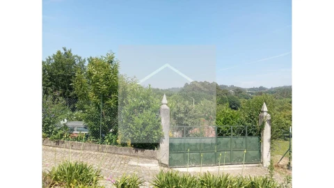 Moradia T2 para Venda em Fonte Arcada