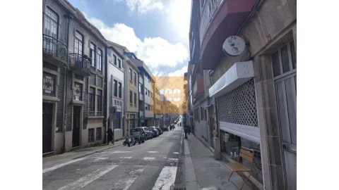 Moradia T1 para Venda em Cedofeita, Santo Ildefonso, Sé, Miragaia, São Nicolau e Vitória