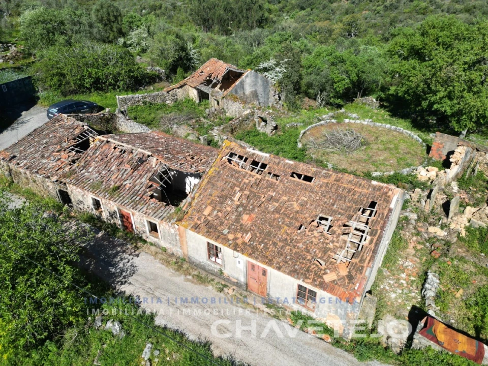 Moradia T2 para Venda em Além da Ribeira e Pedreira Foto 2