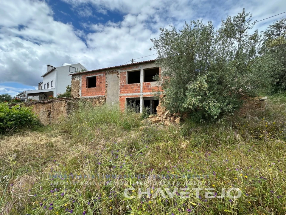 Quinta T3 para Venda em Vila de Rei Foto 35