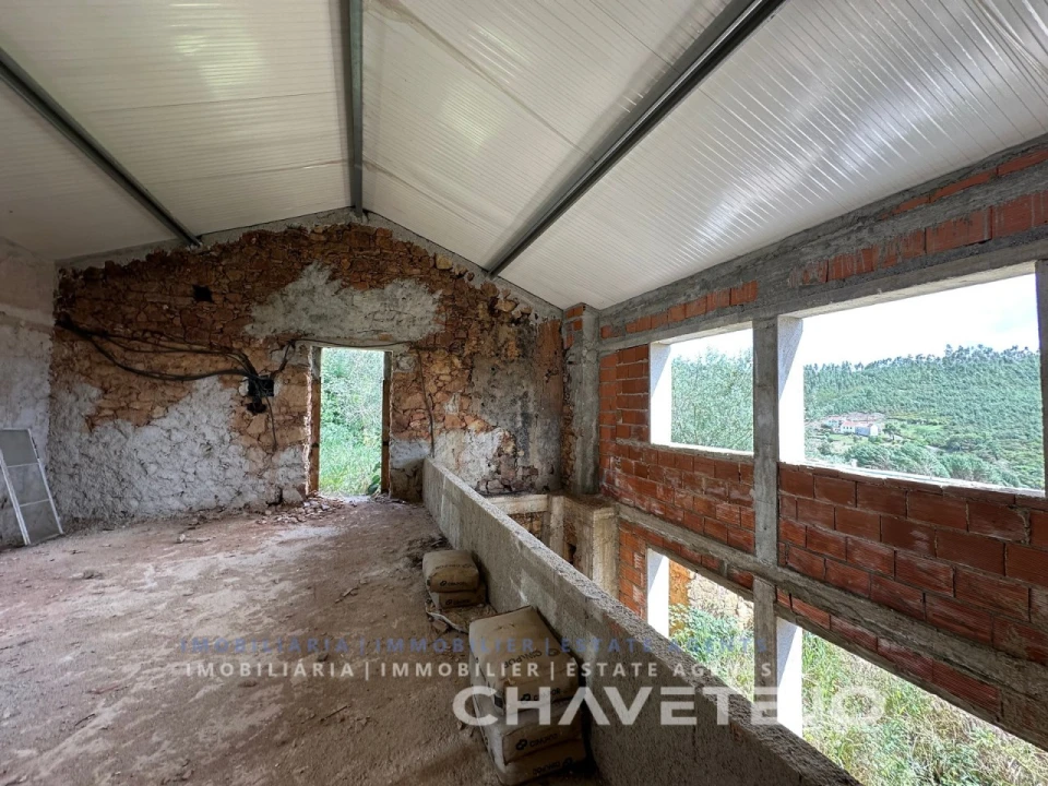 Quinta T3 para Venda em Vila de Rei Foto 40