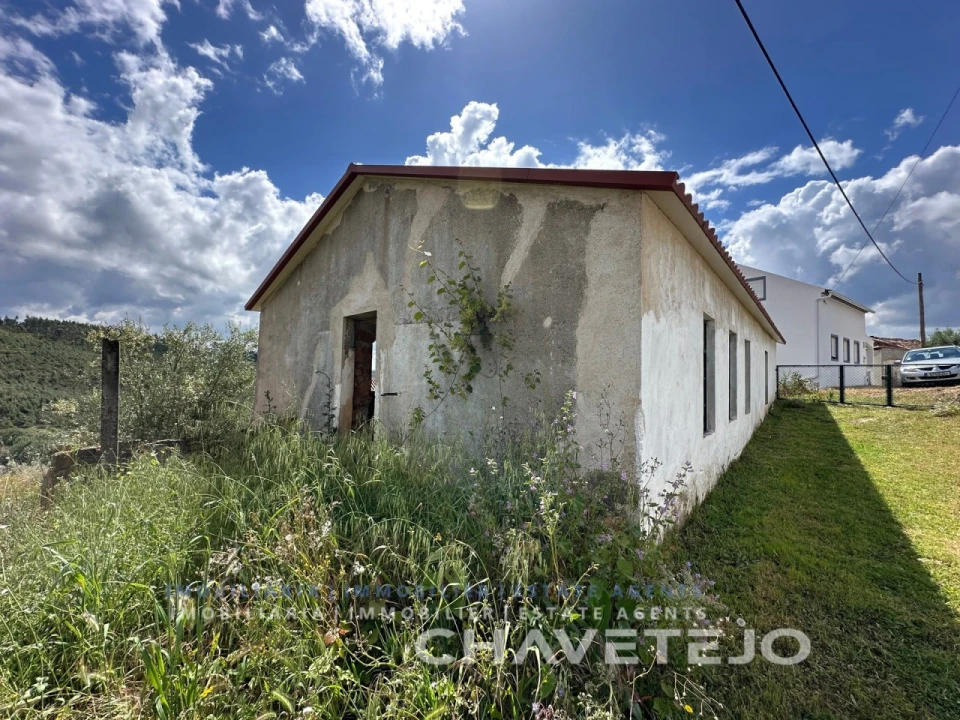 Quinta T3 para Venda em Vila de Rei Foto 41