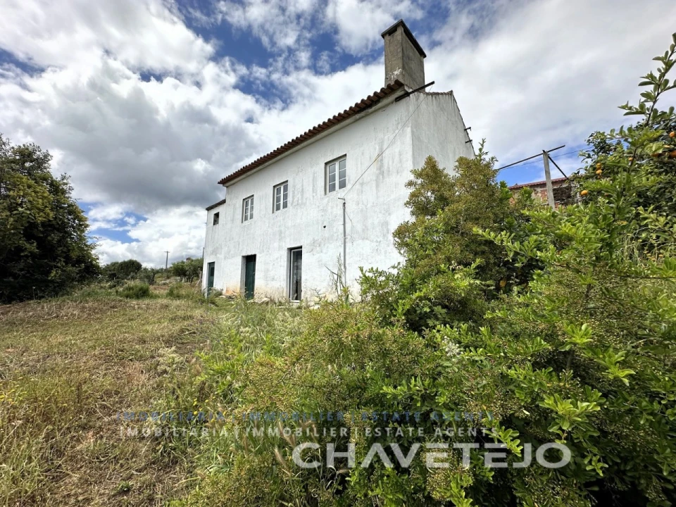 Quinta T3 para Venda em Vila de Rei Foto 1