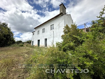 Quinta T3 para Venda em Vila de Rei