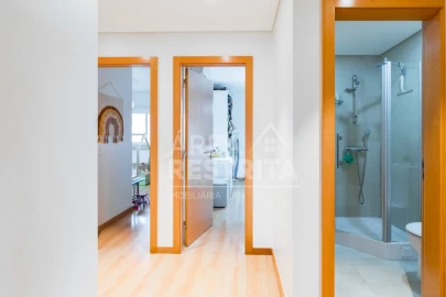 Apartamento T3 para Venda em Alto do Seixalinho, Santo André e Verderena