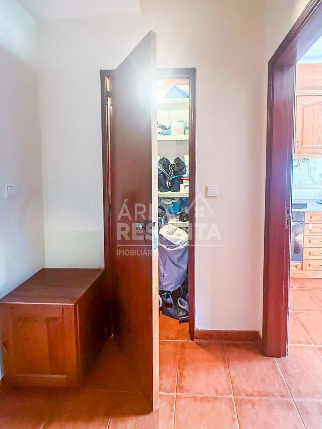 Apartamento T1 para Venda em Seixal, Arrentela e Aldeia de Paio Pires Foto 5