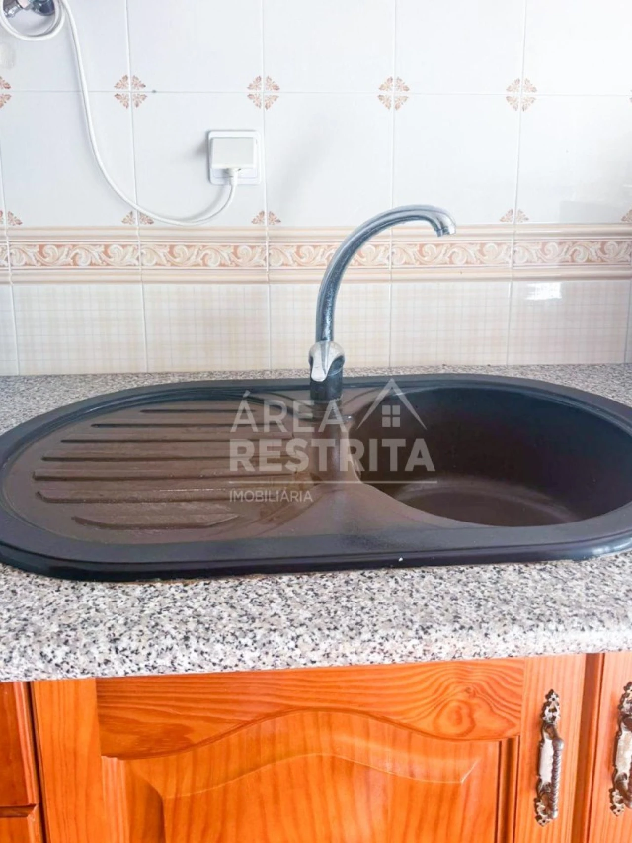 Apartamento T1 para Venda em Seixal, Arrentela e Aldeia de Paio Pires Foto 7
