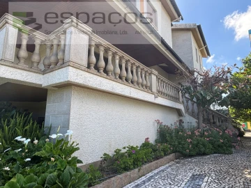Moradia T6 para Venda em Castelo Branco