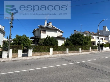 Moradia T6 para Venda em Castelo Branco
