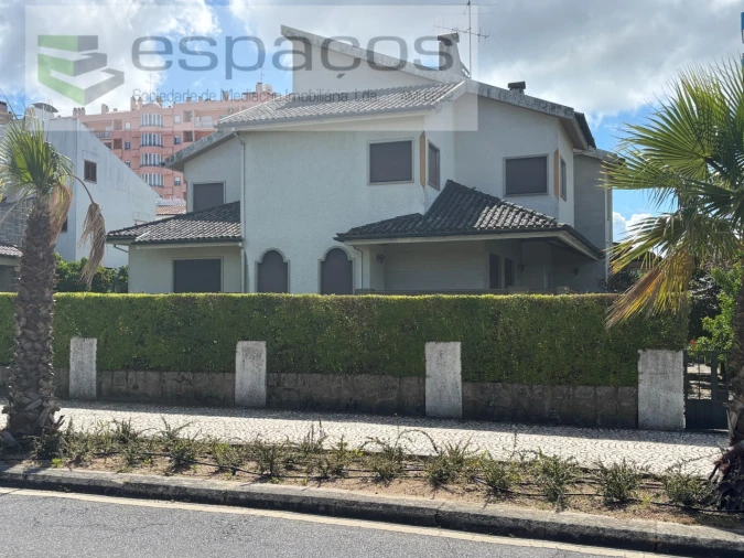 Moradia T6 para Venda em Castelo Branco Foto 6