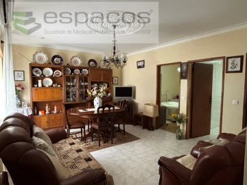 Moradia T3 para Venda em Rosmaninhal