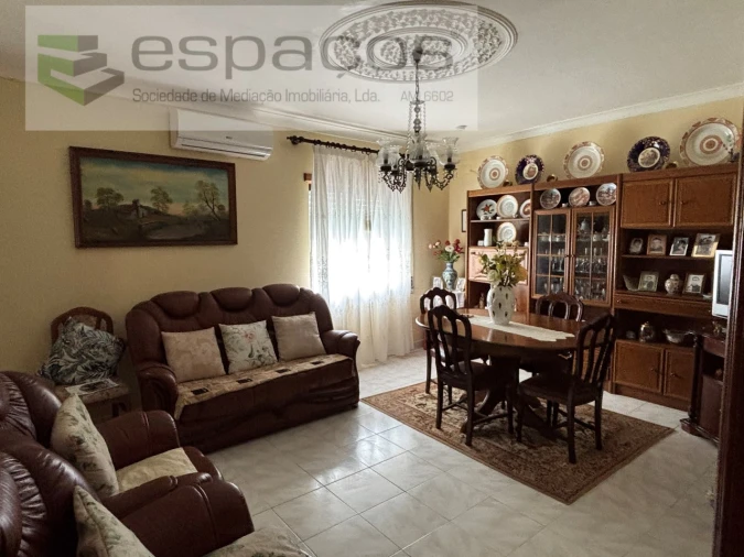 Moradia T3 para Venda em Rosmaninhal Foto 2