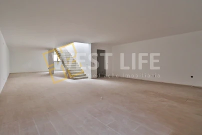 Moradia T4 para Venda em Ericeira