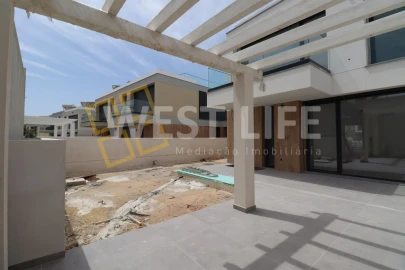 Moradia T4 para Venda em Ericeira